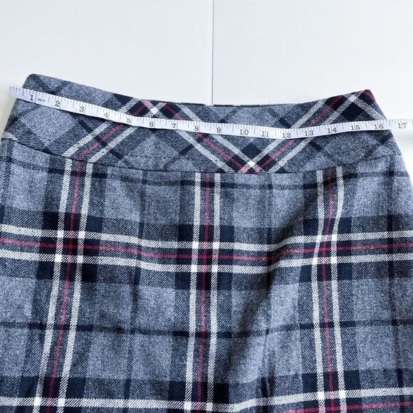 Eddie Bauer Black, Gray, White and Red Plaid Wool Mini Skirt | Women’s Size 6 - Picture 11 of 16